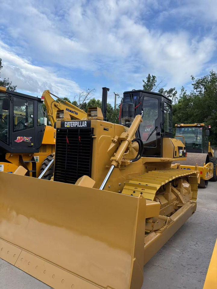 CATERPILLAR D6G caterpillar USA brand Heavy Duty Bulldozer For Mining & Road Construction - Bulldozer: bilde 1 CATERPILLAR D6G caterpillar USA brand Heavy Duty Bulldozer For Mining & Road Construction - Bulldozer: bilde 1