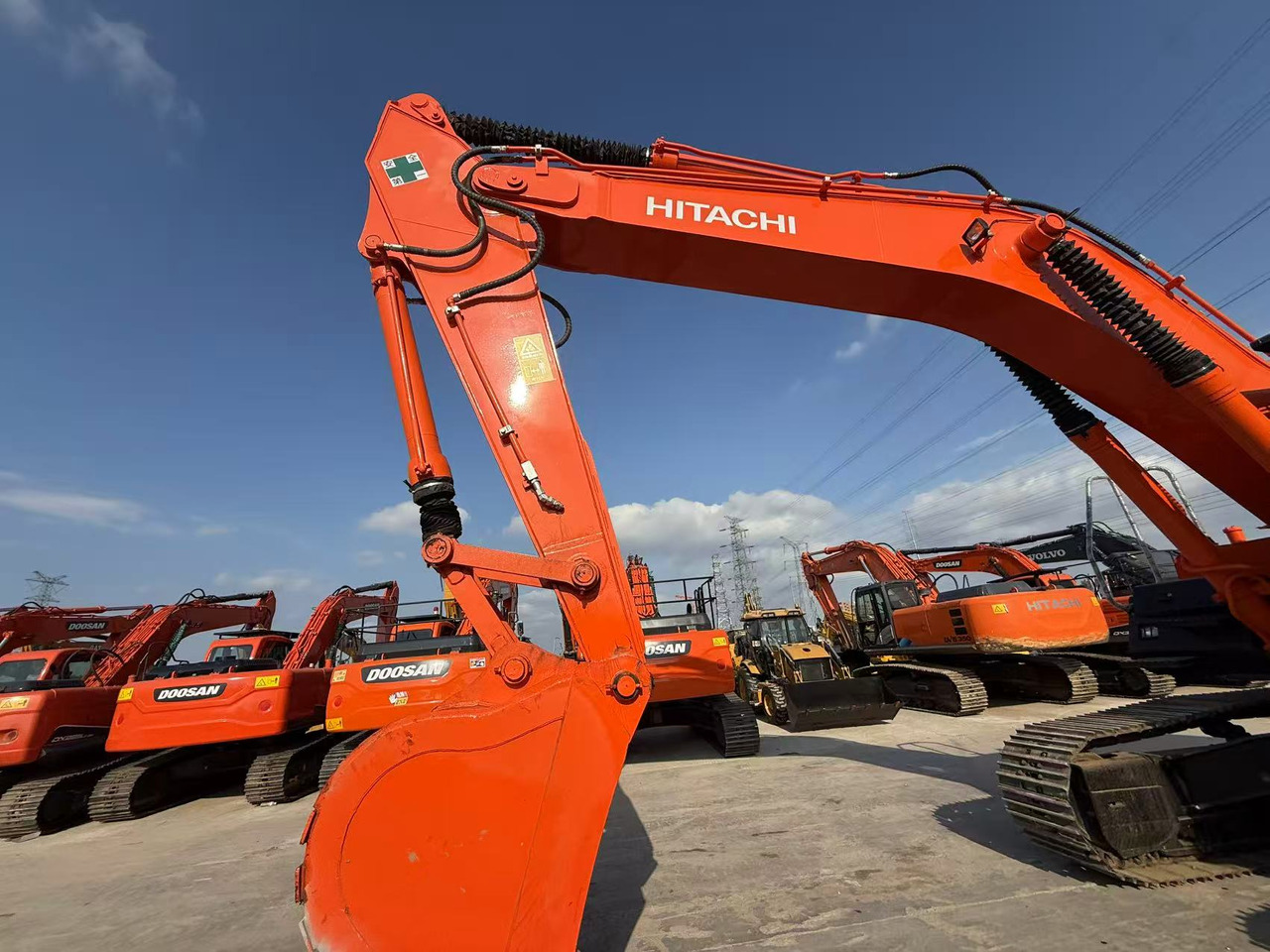 HITACHI ZX350 crawler excavator low hours excellent condition excavator - Beltegraver: bilde 4 HITACHI ZX350 crawler excavator low hours excellent condition excavator - Beltegraver: bilde 4