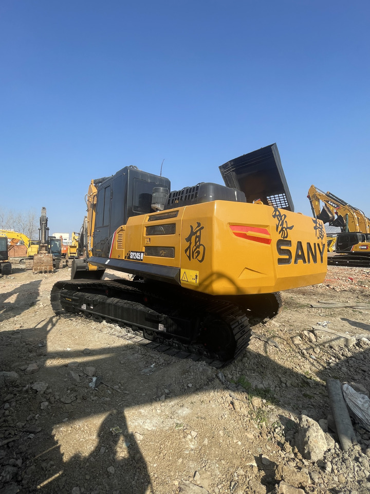 SANY sy245H used excavator Source supply - Beltegraver: bilde 1 SANY sy245H used excavator Source supply - Beltegraver: bilde 1