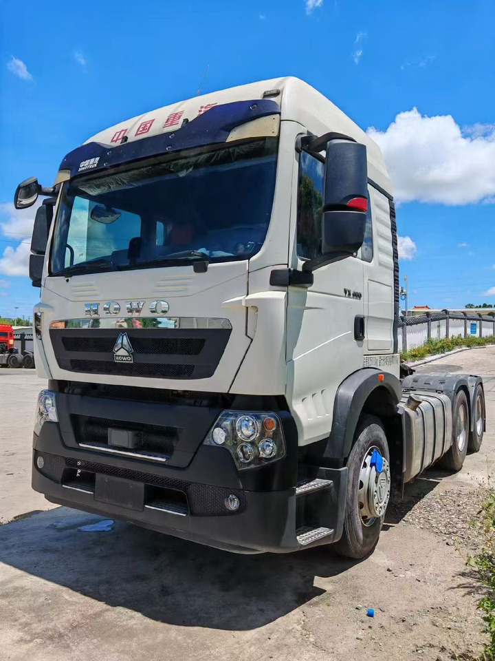 SINOTRUK howo 371,430 ,460 tractor multiple models used and stock new tractors Customizable - Trekkvogn: bilde 1 SINOTRUK howo 371,430 ,460 tractor multiple models used and stock new tractors Customizable - Trekkvogn: bilde 1