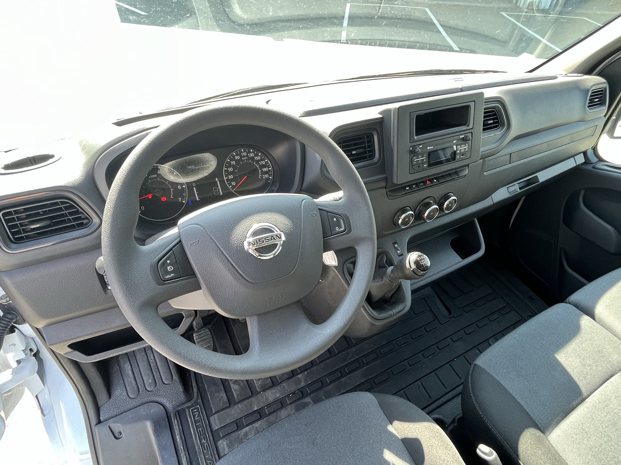 Varebil med skap NISSAN INTERSTAR 2.3DCI170 PLANCHE CABINE: bilde 8