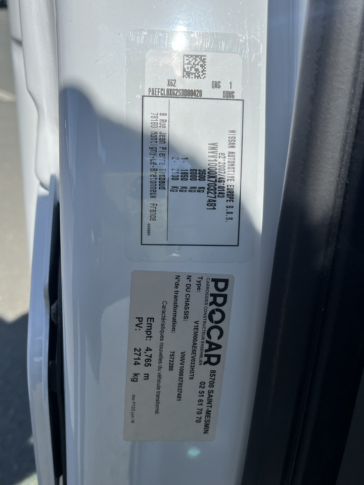 Varebil med skap NISSAN INTERSTAR 2.3DCI170 PLANCHE CABINE: bilde 13