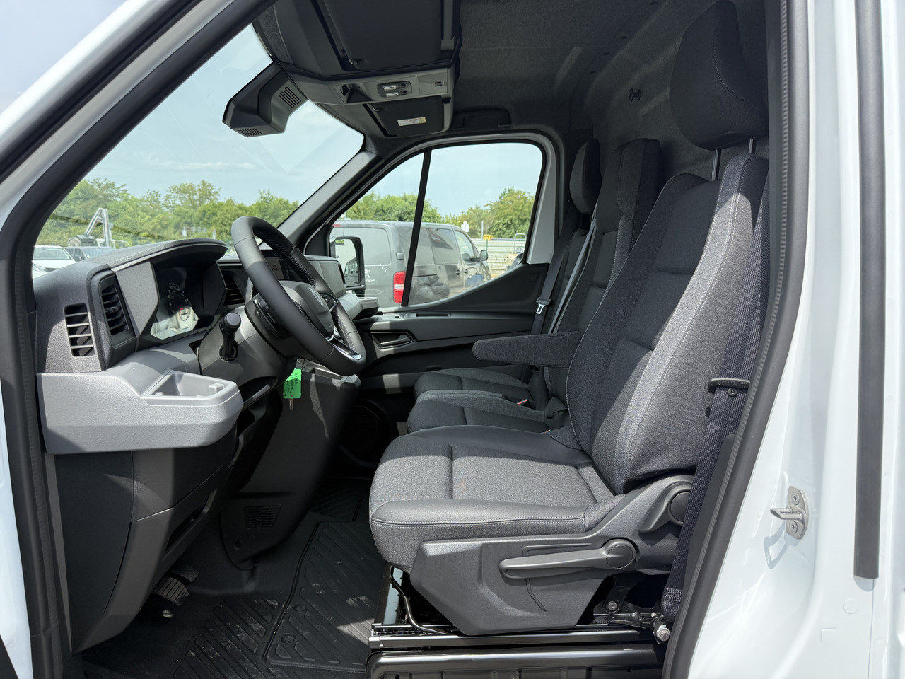 Ny Kassebil RENAULT MASTER 3T5 L2H2 EXTRA 2.0DCI150: bilde 9 Ny Kassebil RENAULT MASTER 3T5 L2H2 EXTRA 2.0DCI150: bilde 9