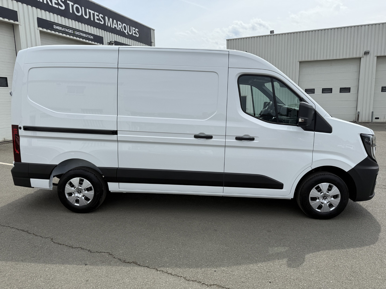 Ny Kassebil RENAULT MASTER 3T5 L2H2 EXTRA 2.0DCI150: bilde 7 Ny Kassebil RENAULT MASTER 3T5 L2H2 EXTRA 2.0DCI150: bilde 7