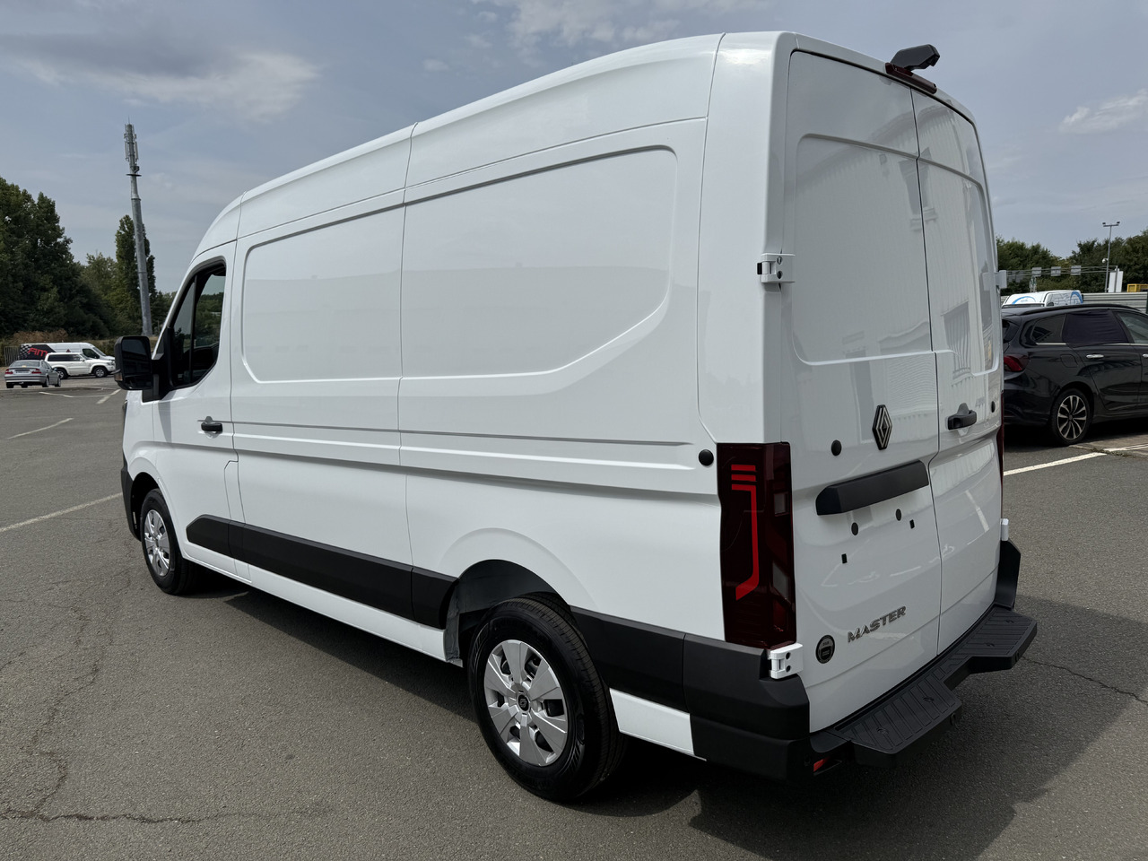 RENAULT MASTER 3T5 L2H2 EXTRA 2.0DCI150 - Kassebil: bilde 4 RENAULT MASTER 3T5 L2H2 EXTRA 2.0DCI150 - Kassebil: bilde 4