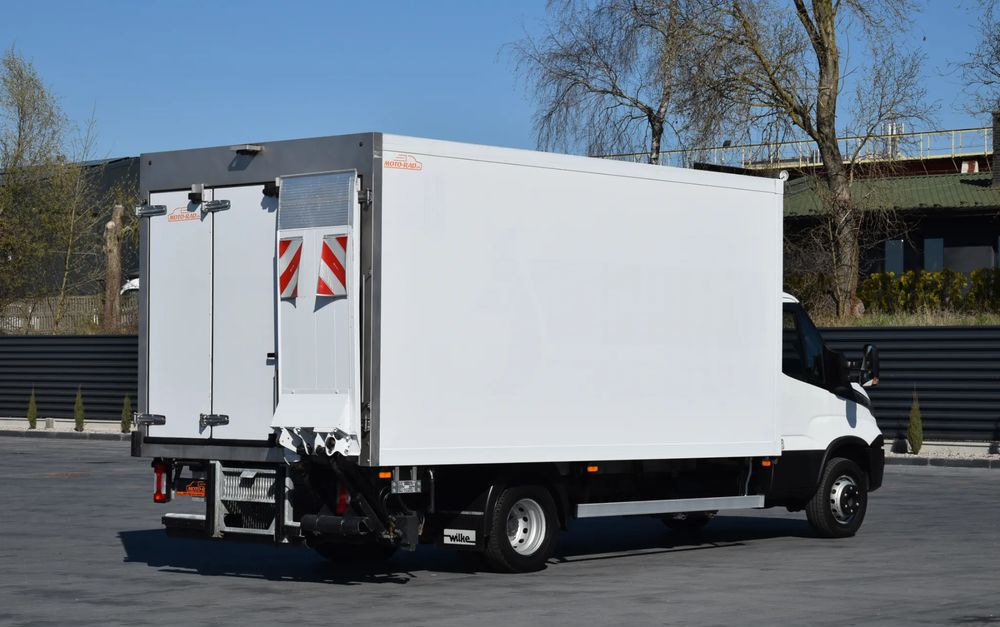 Iveco DAILY 70C18 / 3.0 - 180 KM / AUTOMAT HI-MATIC / 3 OSOBY / CHŁODNIA - MROŹNIA 4,55 M / AGREGAD FRIGOBLOCK / WINDA SORENSEN / KLIMA / TEMPOMAT / KAMERA COFANIA / REGULOWANE ZAWIESZENIE / SERWISOWA - Lastebil med kjøl: bilde 5 Iveco DAILY 70C18 / 3.0 - 180 KM / AUTOMAT HI-MATIC / 3 OSOBY / CHŁODNIA - MROŹNIA 4,55 M / AGREGAD FRIGOBLOCK / WINDA SORENSEN / KLIMA / TEMPOMAT / KAMERA COFANIA / REGULOWANE ZAWIESZENIE / SERWISOWA - Lastebil med kjøl: bilde 5