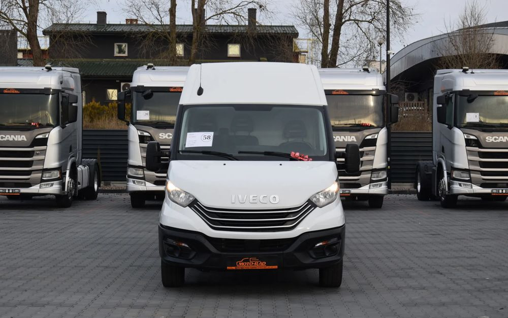 Iveco DAILY MAXI 35S14 / 2.3 - 140 KM / AUTOMAT HI-MATIC / NOWY MODEL / 3 OSOBY / DOSTAWCZE / BLASZAK / KAMERA COFANIA / TEMPOMAT / KLIMA / 2022 / SERWISOWANY / SPROWADZONY Z NIEMIEC - Kassebil: bilde 2 Iveco DAILY MAXI 35S14 / 2.3 - 140 KM / AUTOMAT HI-MATIC / NOWY MODEL / 3 OSOBY / DOSTAWCZE / BLASZAK / KAMERA COFANIA / TEMPOMAT / KLIMA / 2022 / SERWISOWANY / SPROWADZONY Z NIEMIEC - Kassebil: bilde 2