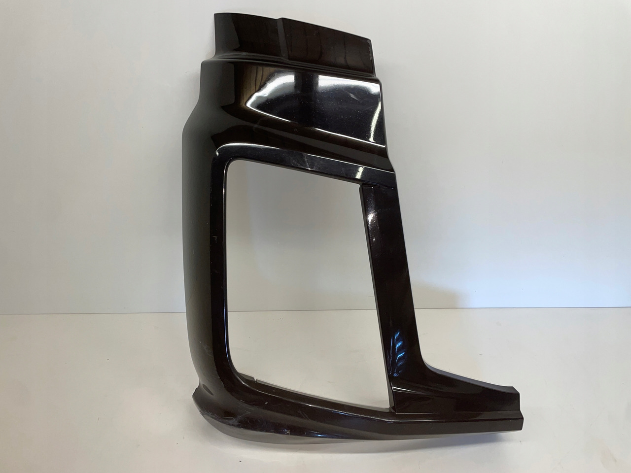 FORD F-MAX ZDERZAK OKULAR OBUDOWA REFLEKTORA JC46-17E950-A - Støtfanger for Lastebil: bilde 1 FORD F-MAX ZDERZAK OKULAR OBUDOWA REFLEKTORA JC46-17E950-A - Støtfanger for Lastebil: bilde 1