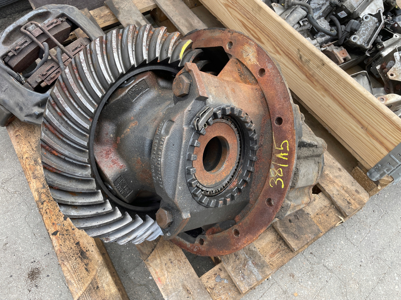 MAN TGX TGS TGA WKŁAD DYFERENCJAŁ MOSTU DYFER 38:15, 81350106301 - Bakaksel for Lastebil: bilde 1 MAN TGX TGS TGA WKŁAD DYFERENCJAŁ MOSTU DYFER 38:15, 81350106301 - Bakaksel for Lastebil: bilde 1