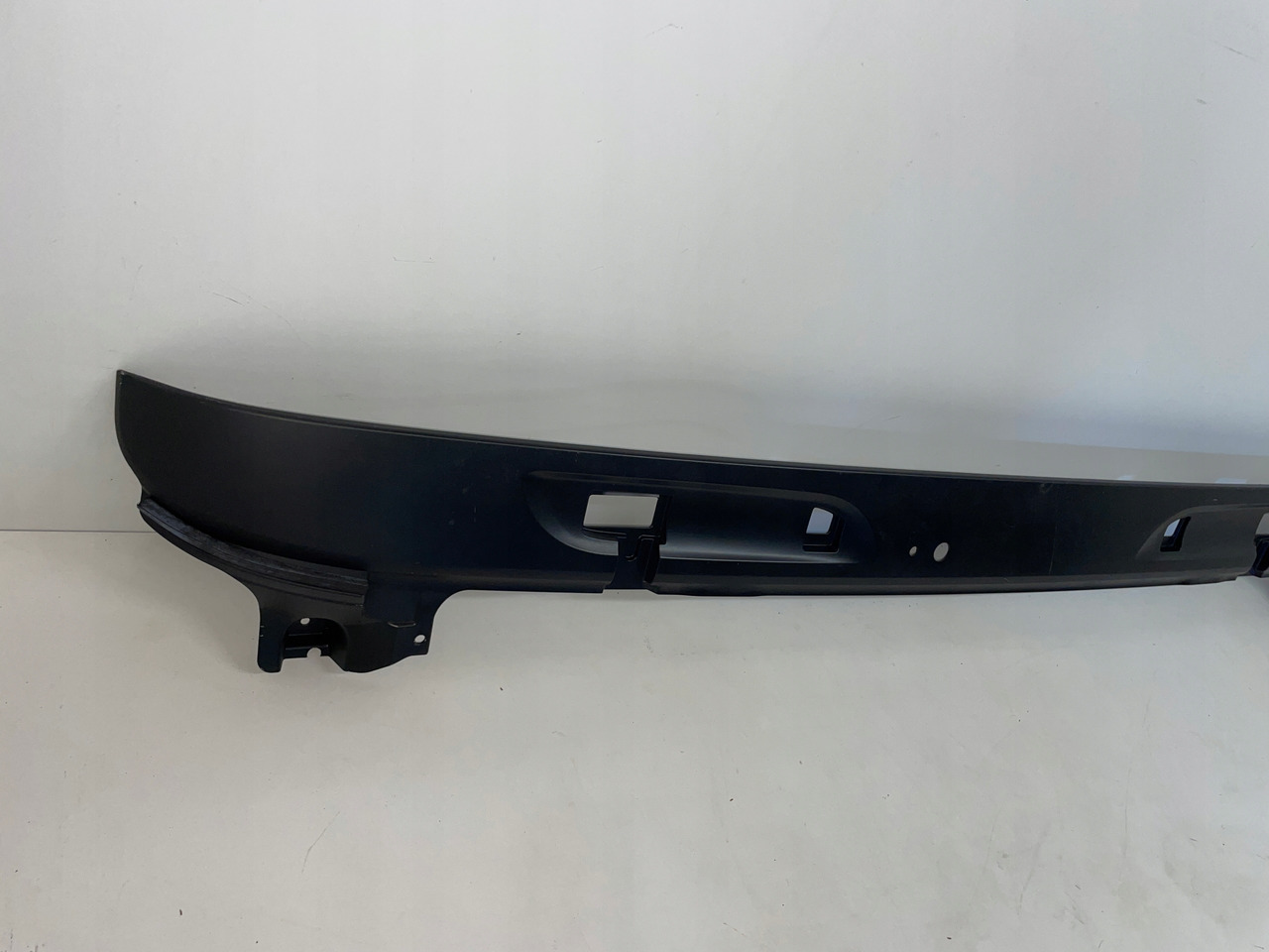 PODSZYBIE OSŁONA MASKOWNICA DAF CF 1980795 - Frontrute for Lastebil: bilde 2 PODSZYBIE OSŁONA MASKOWNICA DAF CF 1980795 - Frontrute for Lastebil: bilde 2