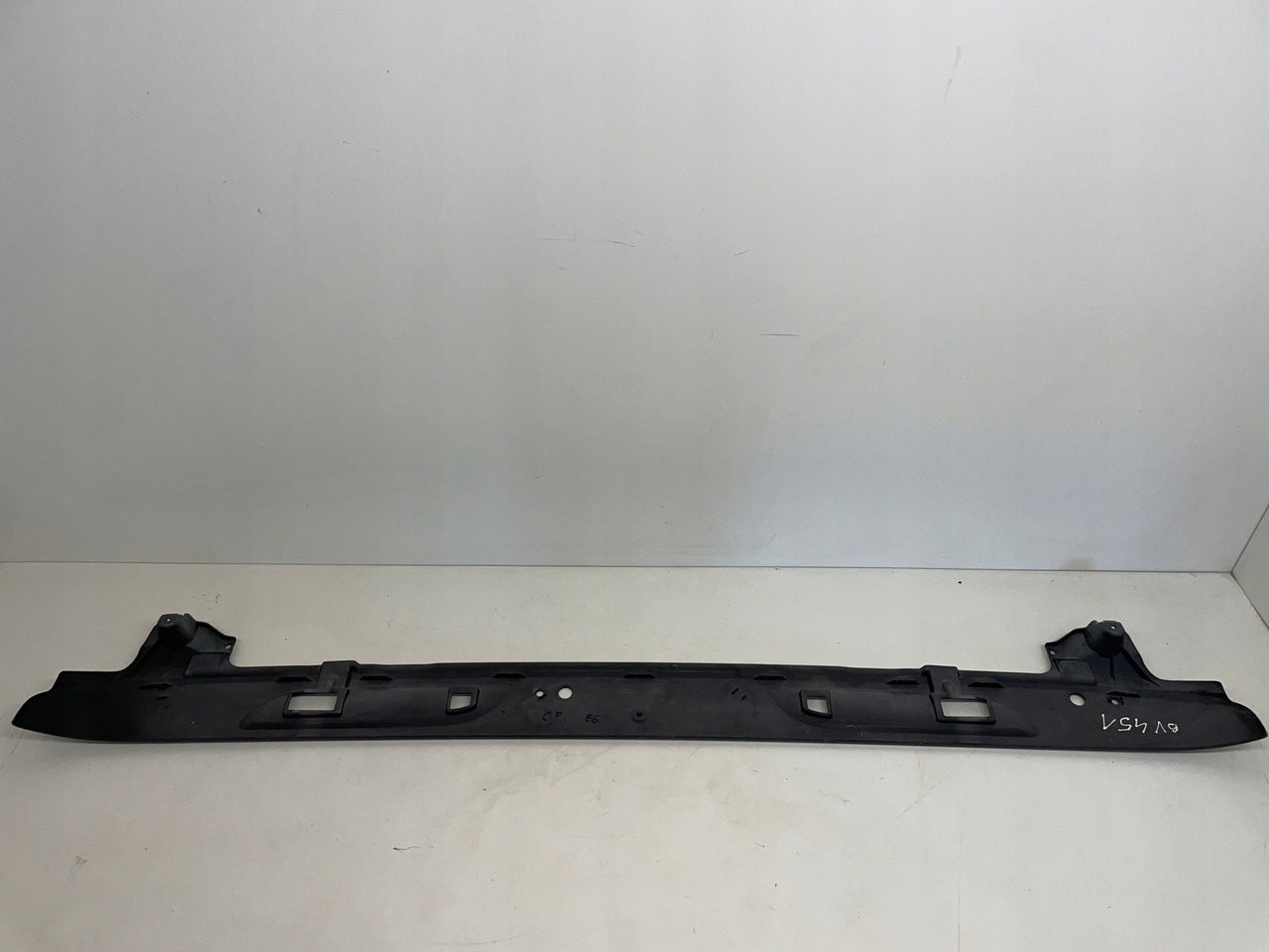 PODSZYBIE OSŁONA MASKOWNICA DAF CF 1980795 - Frontrute for Lastebil: bilde 4 PODSZYBIE OSŁONA MASKOWNICA DAF CF 1980795 - Frontrute for Lastebil: bilde 4