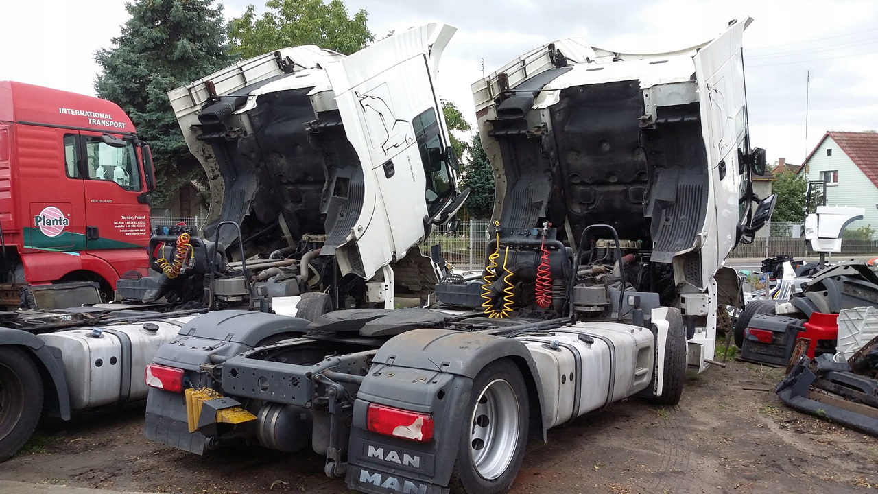 SPOILER SPOJLER OWIEWKA DACH DESKA MAN TGX XL - Aerodynamikk/ Spoiler for Lastebil: bilde 5 SPOILER SPOJLER OWIEWKA DACH DESKA MAN TGX XL - Aerodynamikk/ Spoiler for Lastebil: bilde 5