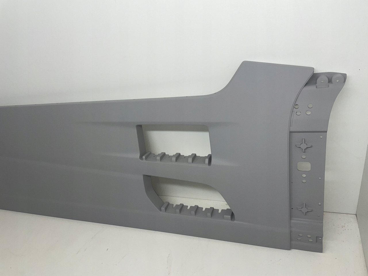 ZABUDOWA MIĘDZYOSIOWA SPOILER FORD F-MAX F MAX - Aerodynamikk/ Spoiler for Lastebil: bilde 3 ZABUDOWA MIĘDZYOSIOWA SPOILER FORD F-MAX F MAX - Aerodynamikk/ Spoiler for Lastebil: bilde 3