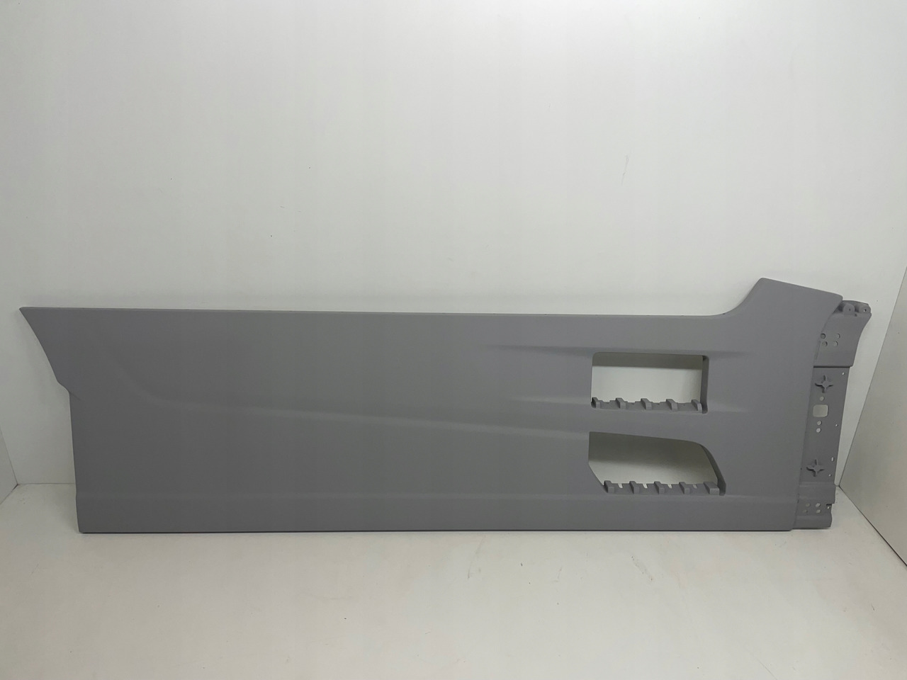 ZABUDOWA MIĘDZYOSIOWA SPOILER FORD F-MAX F MAX - Aerodynamikk/ Spoiler for Lastebil: bilde 1 ZABUDOWA MIĘDZYOSIOWA SPOILER FORD F-MAX F MAX - Aerodynamikk/ Spoiler for Lastebil: bilde 1