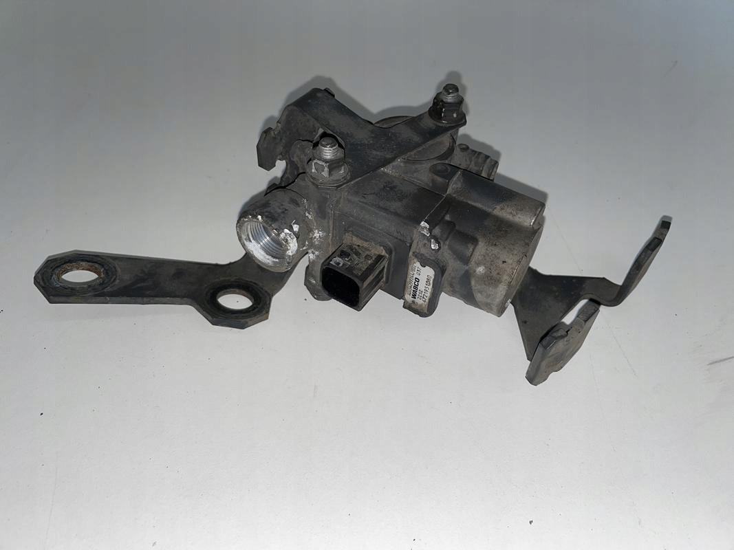 ZAWÓR CIŚNIENIA MERCEDES ACTROS MP4 A0054299244 - Fjæring for Lastebil: bilde 1 ZAWÓR CIŚNIENIA MERCEDES ACTROS MP4 A0054299244 - Fjæring for Lastebil: bilde 1