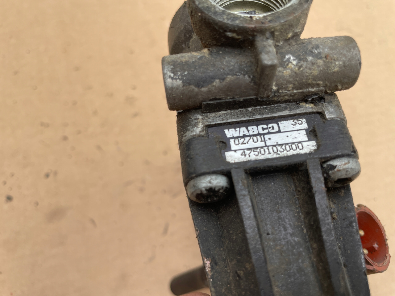 ZAWÓR REDUKCUJNY REDUKTOR CIŚNIENIA MAN TGA TGX TGS 4750103000 - Luftfjæring for Lastebil: bilde 3 ZAWÓR REDUKCUJNY REDUKTOR CIŚNIENIA MAN TGA TGX TGS 4750103000 - Luftfjæring for Lastebil: bilde 3