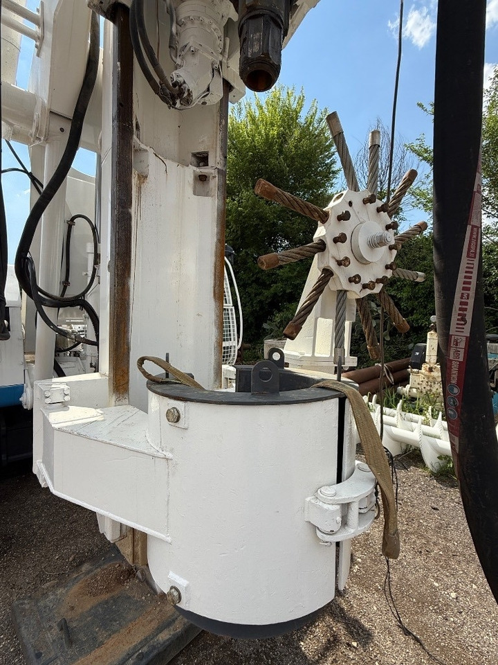 Soilmec R 210 - Påledrivar: bilde 3 Soilmec R 210 - Påledrivar: bilde 3