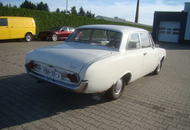 Ford Taunus - Sedan: bilde 4 Ford Taunus - Sedan: bilde 4