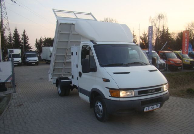 Iveco DAILY 40 C 12 - Varebil med tipp: bilde 3 Iveco DAILY 40 C 12 - Varebil med tipp: bilde 3