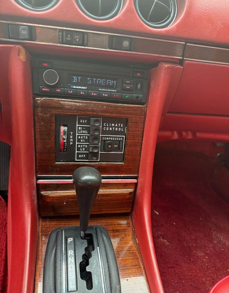 Cabriolet Mercedes-Benz SL: bilde 20 Cabriolet Mercedes-Benz SL: bilde 20