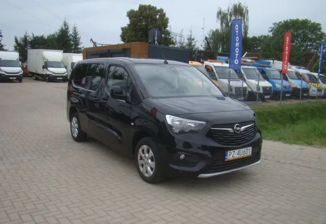 Opel COMBO 1.5D MAXI FUL OPCJA WYPOSAŻENIA - Små varebil: bilde 4 Opel COMBO 1.5D MAXI FUL OPCJA WYPOSAŻENIA - Små varebil: bilde 4