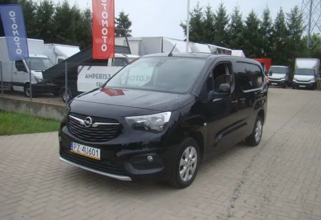 Opel COMBO 1.5D MAXI FUL OPCJA WYPOSAŻENIA - Små varebil: bilde 1 Opel COMBO 1.5D MAXI FUL OPCJA WYPOSAŻENIA - Små varebil: bilde 1