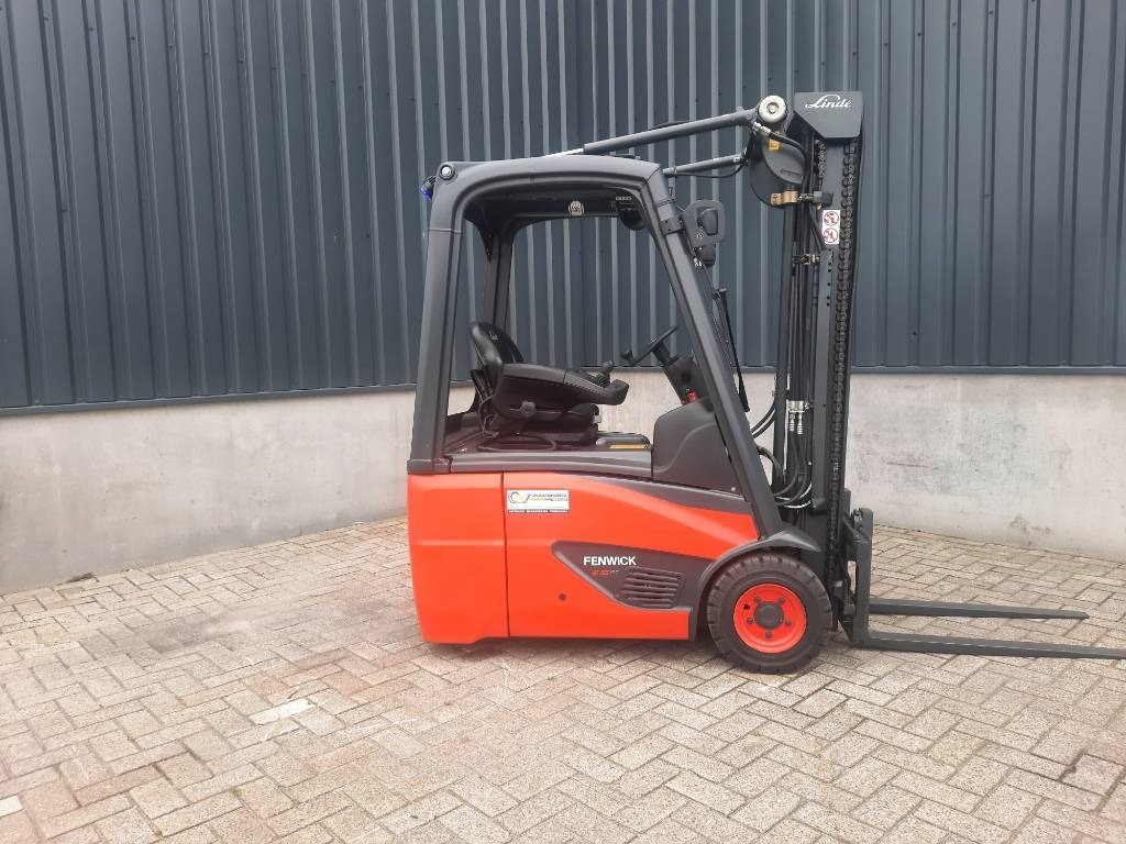 Linde E15-02 - El-truck: bilde 3 Linde E15-02 - El-truck: bilde 3