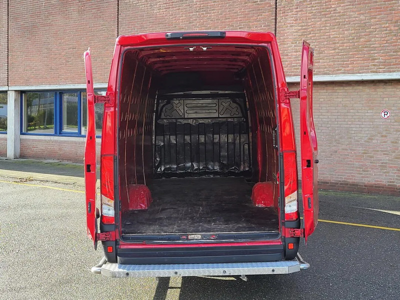 Iveco Daily 35S12 - Kassebil, Varebil med dobbelt førerhus: bilde 4 Iveco Daily 35S12 - Kassebil, Varebil med dobbelt førerhus: bilde 4