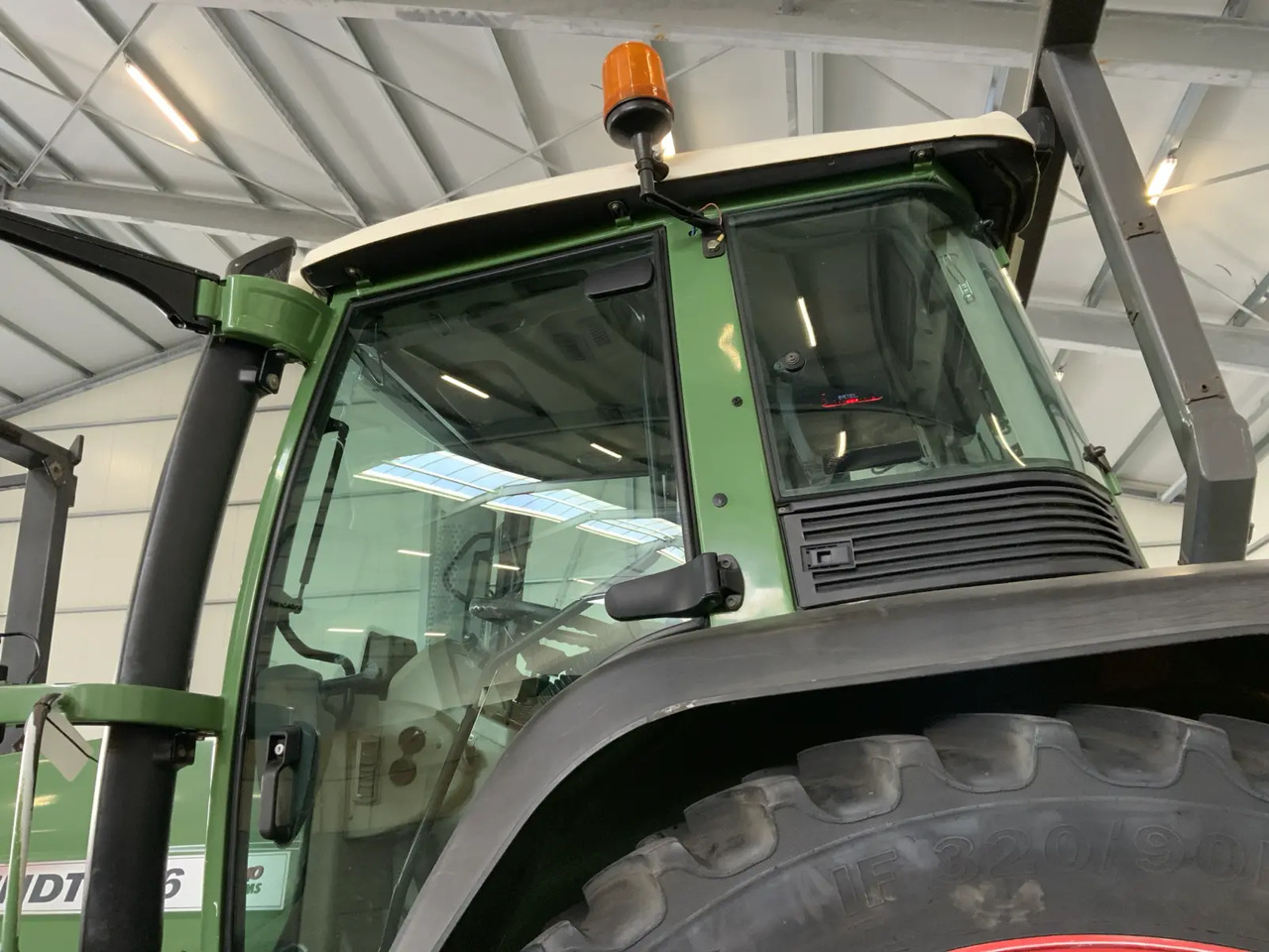 Fendt 716 Vario TMS - Traktor: bilde 4 Fendt 716 Vario TMS - Traktor: bilde 4