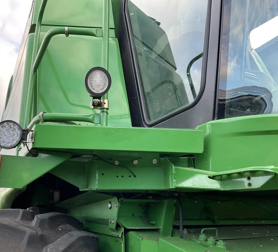 John Deere T560 - Skurtresker: bilde 3 John Deere T560 - Skurtresker: bilde 3