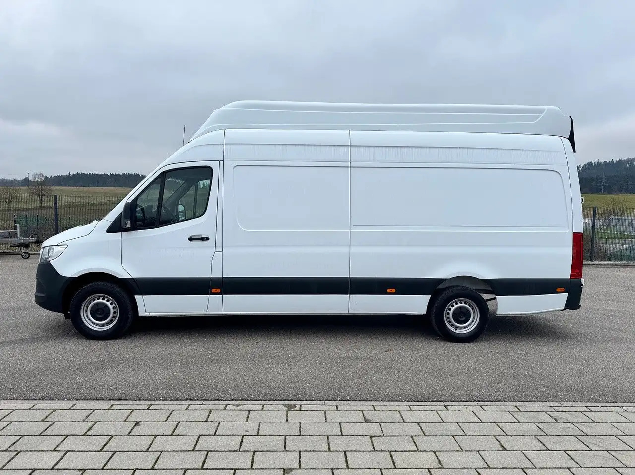 Mercedes-Benz Sprinter 316 CDI Maxi Lang Extrahoch XXL Klima M - Kassebil: bilde 3 Mercedes-Benz Sprinter 316 CDI Maxi Lang Extrahoch XXL Klima M - Kassebil: bilde 3