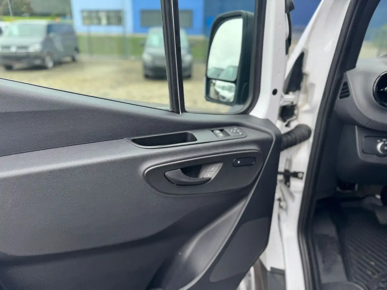 Mercedes-Benz Sprinter 317 CDI Lang Hoch Klima MBUX AHK 2,8t - Kassebil: bilde 5 Mercedes-Benz Sprinter 317 CDI Lang Hoch Klima MBUX AHK 2,8t - Kassebil: bilde 5