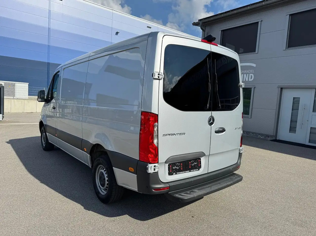 Mercedes-Benz Sprinter 317 CDI Lang Silber MBUX RWD Klima - Kassebil: bilde 5 Mercedes-Benz Sprinter 317 CDI Lang Silber MBUX RWD Klima - Kassebil: bilde 5