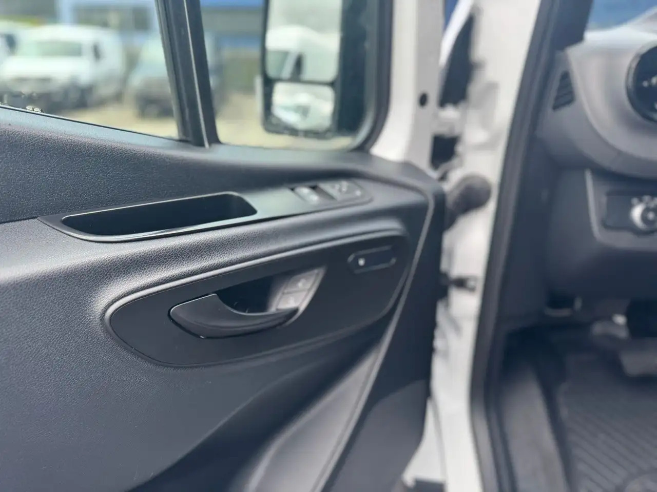 Mercedes-Benz Sprinter 317 CDI Maxi Lang LED MBUX Klima - Kassebil: bilde 3 Mercedes-Benz Sprinter 317 CDI Maxi Lang LED MBUX Klima - Kassebil: bilde 3