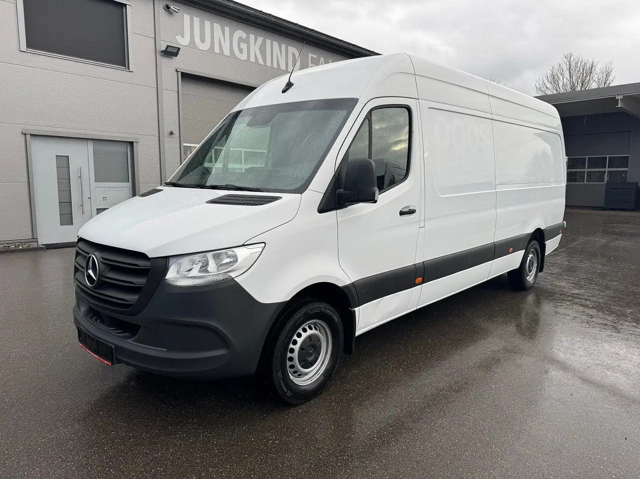 Mercedes-Benz Sprinter 317 Maxi Lang Klima MBUX 3,5t AHK - Kassebil: bilde 1 Mercedes-Benz Sprinter 317 Maxi Lang Klima MBUX 3,5t AHK - Kassebil: bilde 1