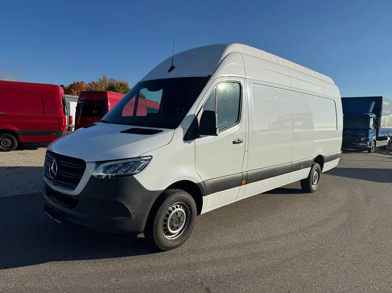 Mercedes-Benz Sprinter 319 CDI Maxi Lang Extralang XXL LED - Kassebil: bilde 1 Mercedes-Benz Sprinter 319 CDI Maxi Lang Extralang XXL LED - Kassebil: bilde 1