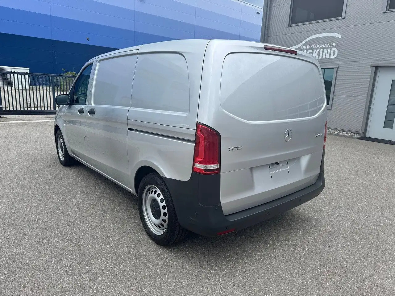 Mercedes-Benz Vito 114 CDI Kompakt Silber Klima Bott - Kassebil: bilde 5 Mercedes-Benz Vito 114 CDI Kompakt Silber Klima Bott - Kassebil: bilde 5