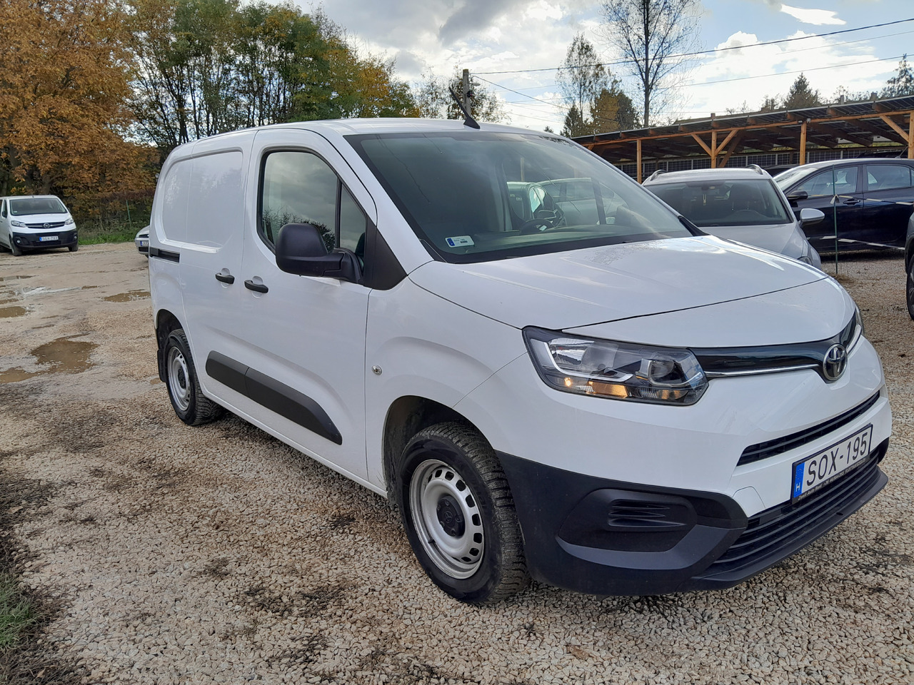 TOYOTA 1.5 City Active 3 Business - Små varebil: bilde 1 TOYOTA 1.5 City Active 3 Business - Små varebil: bilde 1