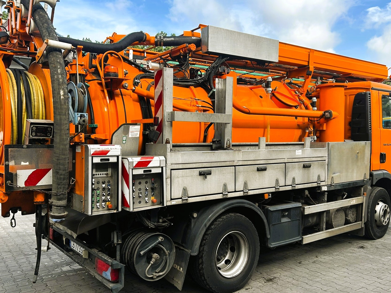 MAN TGM 15.240 - Vakuum lastebil: bilde 4 MAN TGM 15.240 - Vakuum lastebil: bilde 4