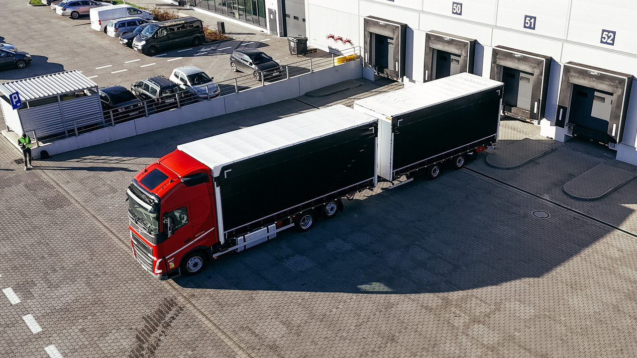 Volvo FH - Kapellbil: bilde 5 Volvo FH - Kapellbil: bilde 5