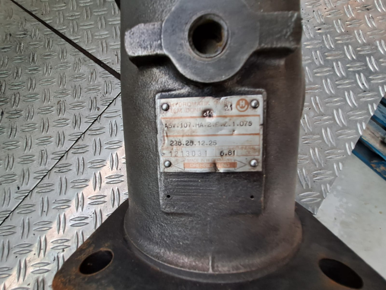 HYDROMATIK AV6 107 HA 2 FZ 1 075 - Hydraulisk motor for Industrimaskin: bilde 2 HYDROMATIK AV6 107 HA 2 FZ 1 075 - Hydraulisk motor for Industrimaskin: bilde 2