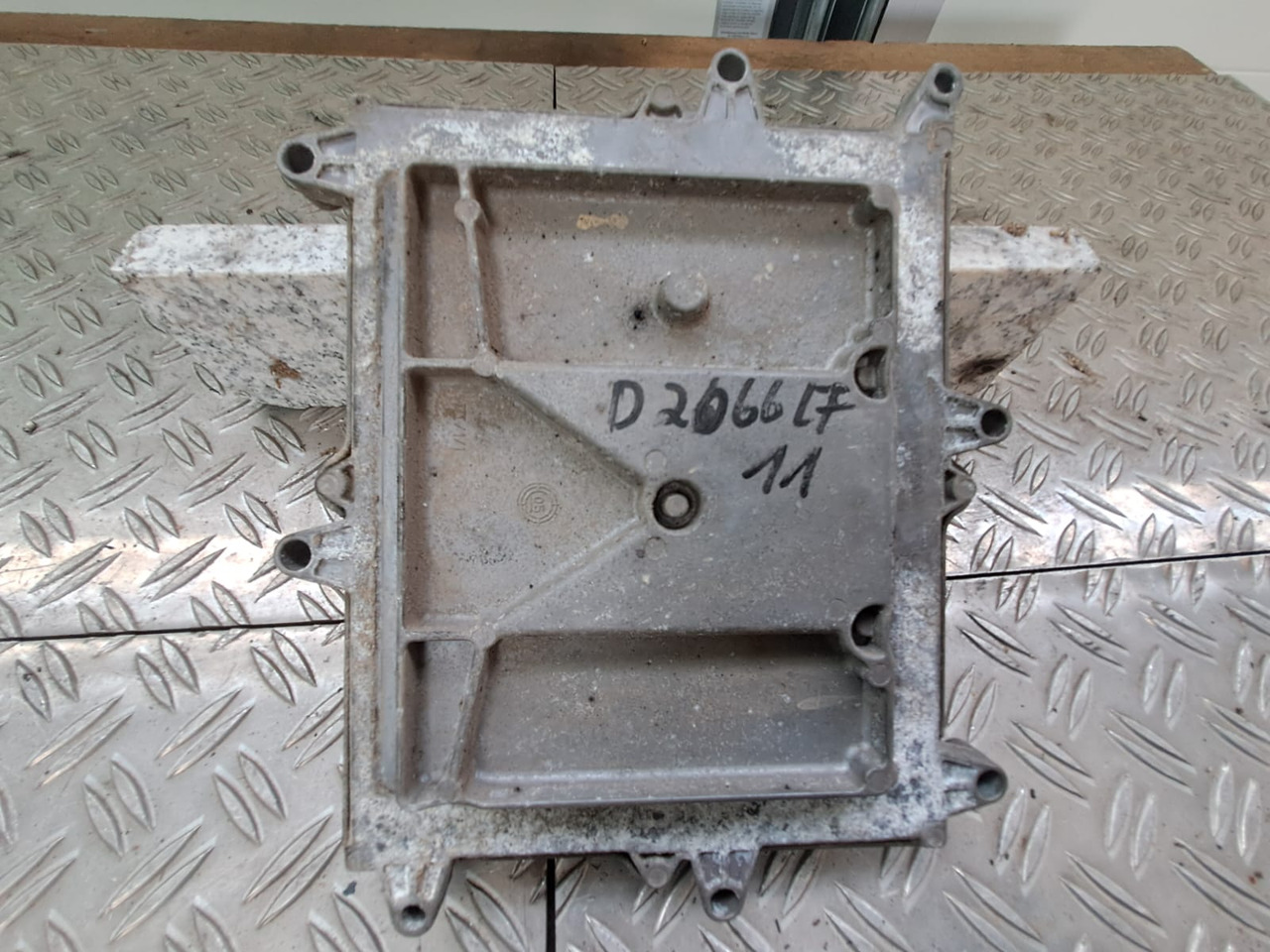 MAN TGA 19.430 / D 2066 LF 11 - Styreenhet for Lastebil: bilde 3 MAN TGA 19.430 / D 2066 LF 11 - Styreenhet for Lastebil: bilde 3