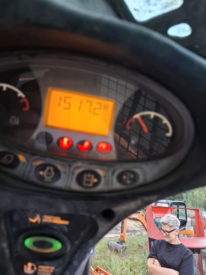 BOBCAT S450 - Kompaktlaster: bilde 4 BOBCAT S450 - Kompaktlaster: bilde 4