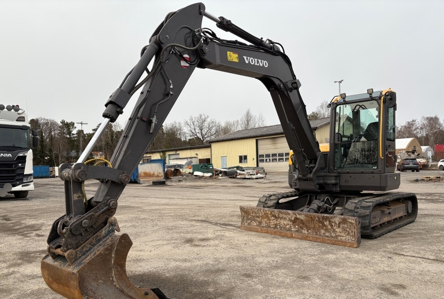 VOLVO ECR88D - Minigraver: bilde 1 VOLVO ECR88D - Minigraver: bilde 1