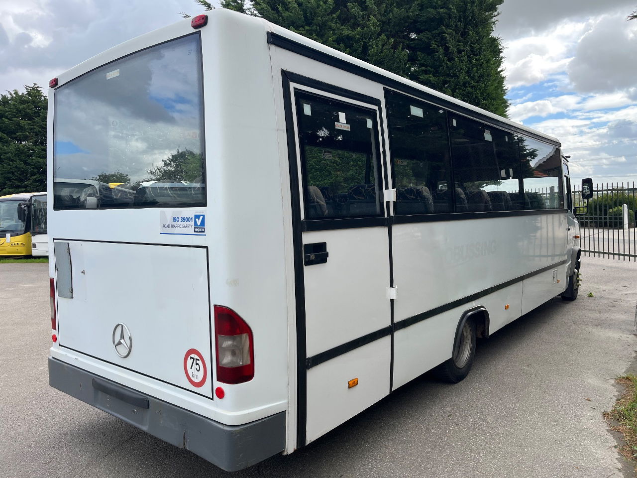 Mercedes-Benz Vario 814 - Forstadsbus: bilde 3 Mercedes-Benz Vario 814 - Forstadsbus: bilde 3
