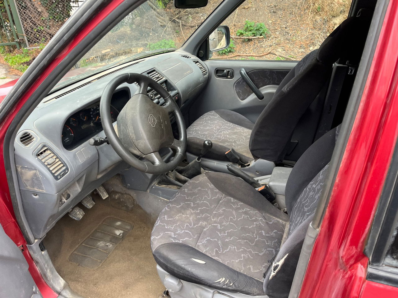 Nissan - Personenbil: bilde 5 Nissan - Personenbil: bilde 5