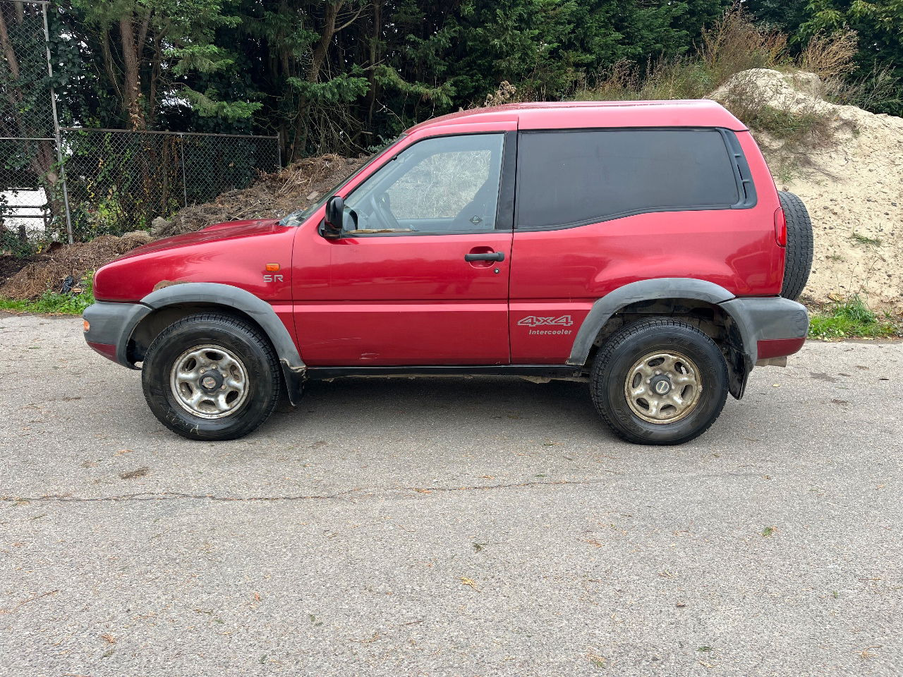 Nissan - Personenbil: bilde 2 Nissan - Personenbil: bilde 2