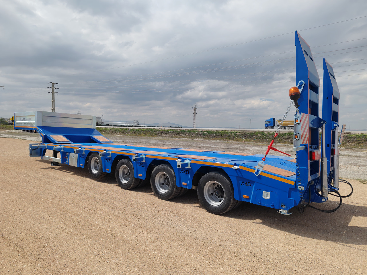 AREL TRAILER 4 AXLE LOWBED TRAILER - Lavloader semitrailer: bilde 1 AREL TRAILER 4 AXLE LOWBED TRAILER - Lavloader semitrailer: bilde 1