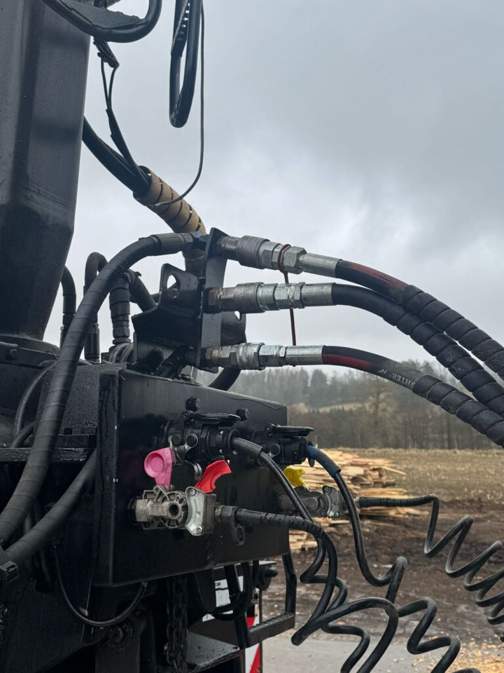 NACZEPA Z DŹWIGIEM DO DREWNA - Tømmersemi: bilde 5 NACZEPA Z DŹWIGIEM DO DREWNA - Tømmersemi: bilde 5