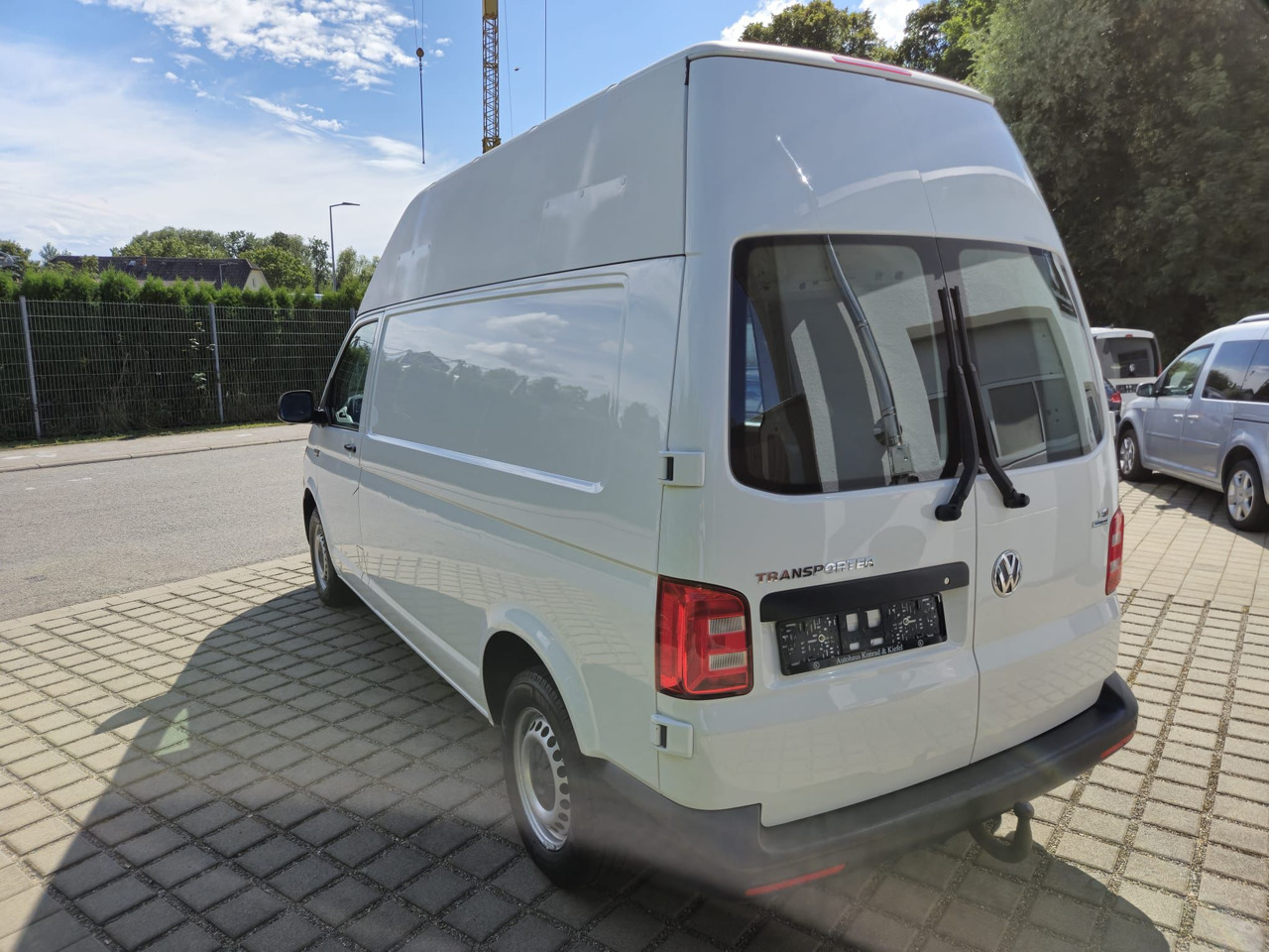 Volkswagen T6 Transporter Benzin Hochdach LR Standheizung - Små varebil: bilde 4 Volkswagen T6 Transporter Benzin Hochdach LR Standheizung - Små varebil: bilde 4